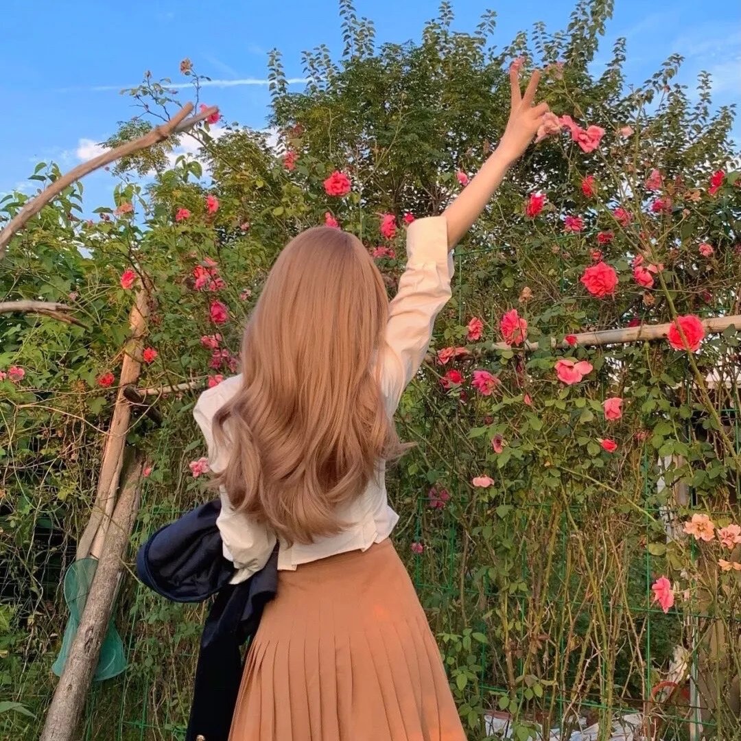 小镇幽浮